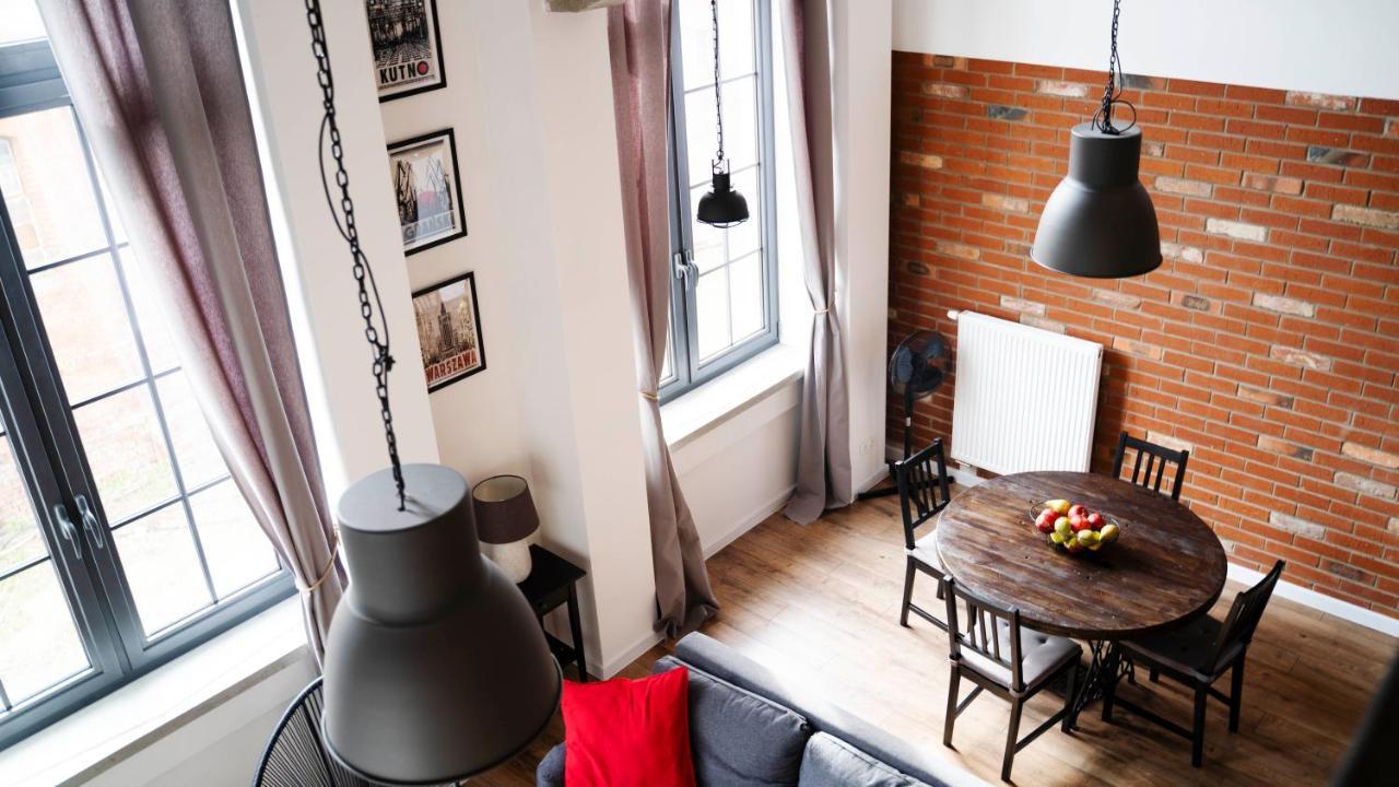 Redcity Loft Zyrardow Exterior photo